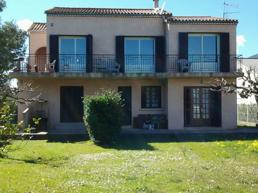 BELOW VILLA WITH GARDEN - Image 1