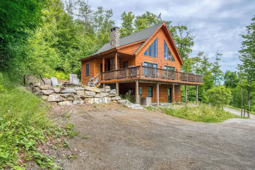 Vista mozzafiato sul Lago Rangeley e su tutto ciò di cui hai bisogno per divertirti a Rangeley! - Image 1