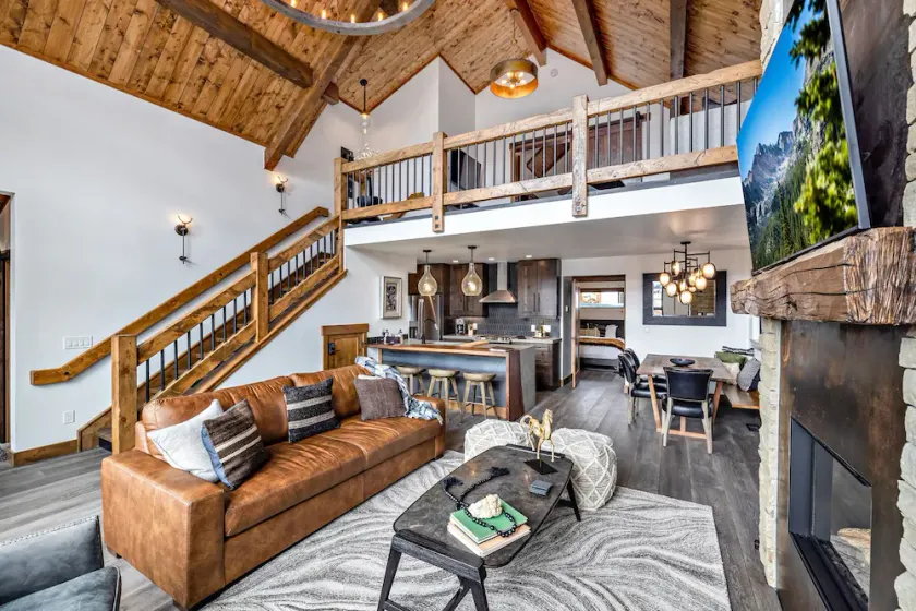 Cabane avec terrasse, jacuzzi et barbecue | Vue sur l'eau - Image 1