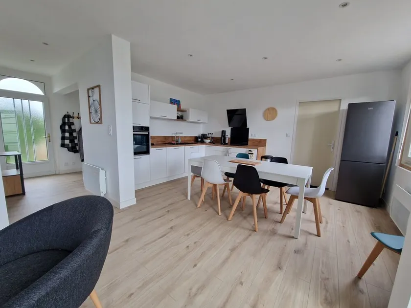 Jolie Maison Rénovée, à 2 min en Voiture des Plages et du Port du Guilvinec - Image 1