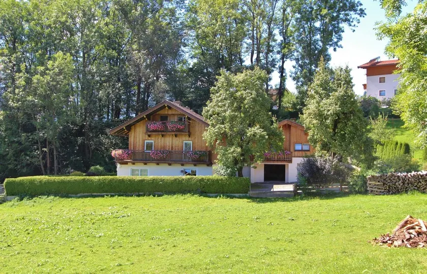 Appartement de vacances avec jardin, barbecue et terrasse - Image 1