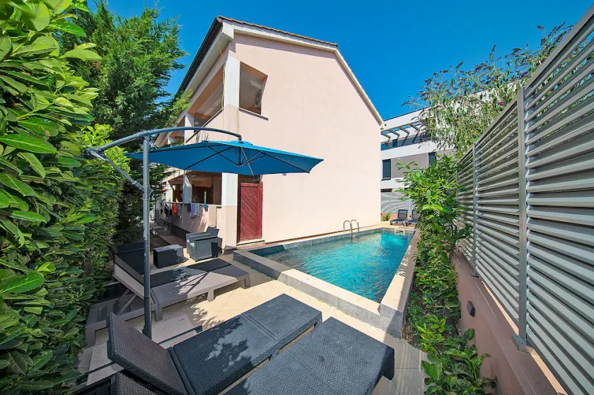 Apartment 928/2197 (Istria - Stinjan), 800m from the beach - Image 1