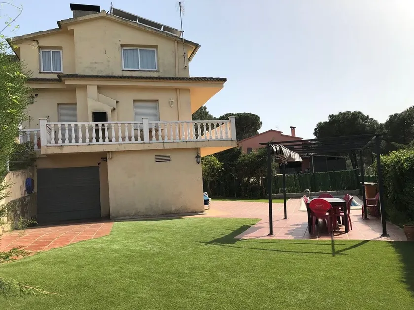 Blanes Costa Brava, Villa con giardino e piscina privata e vicino alla spiaggia - Image 1