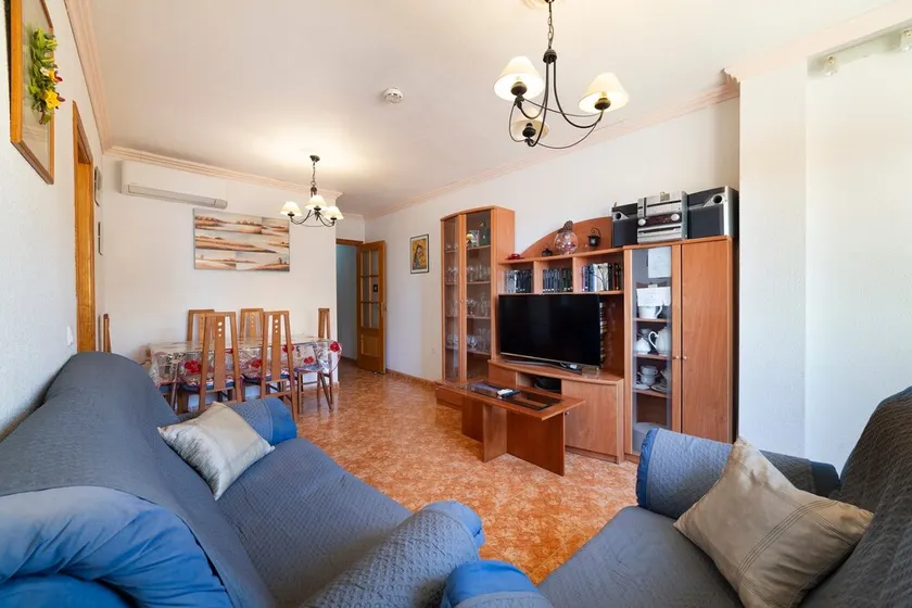 Holiday Apartment 'Edificio Merlin' with A/C & Wi-Fi - Image 1