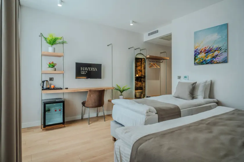 Haveria Suite Hotel - Image 1