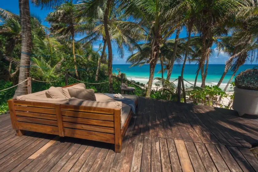 Three Bedroom House ocean front - Image 1
