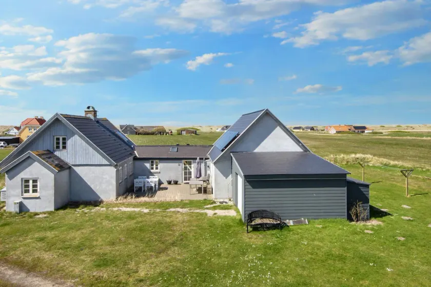 10 Person Holiday Home in Harboore - Image 1