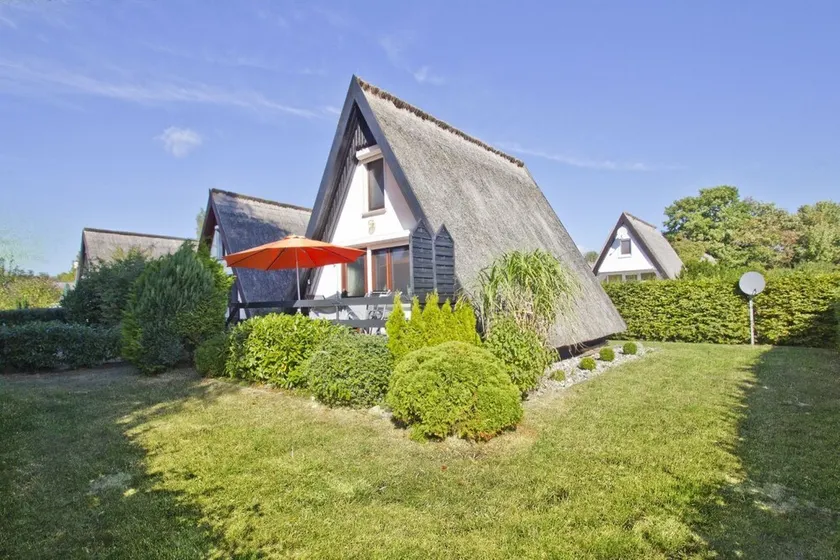 Finnhaus No. 52 - close to the beach, car-free vacation complex, cozy vacation home, - Image 1