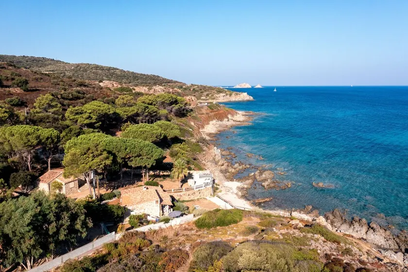 Corse Ile Rousse Bord de mer loc n°8 Résidence Saint Vincent - Image 1