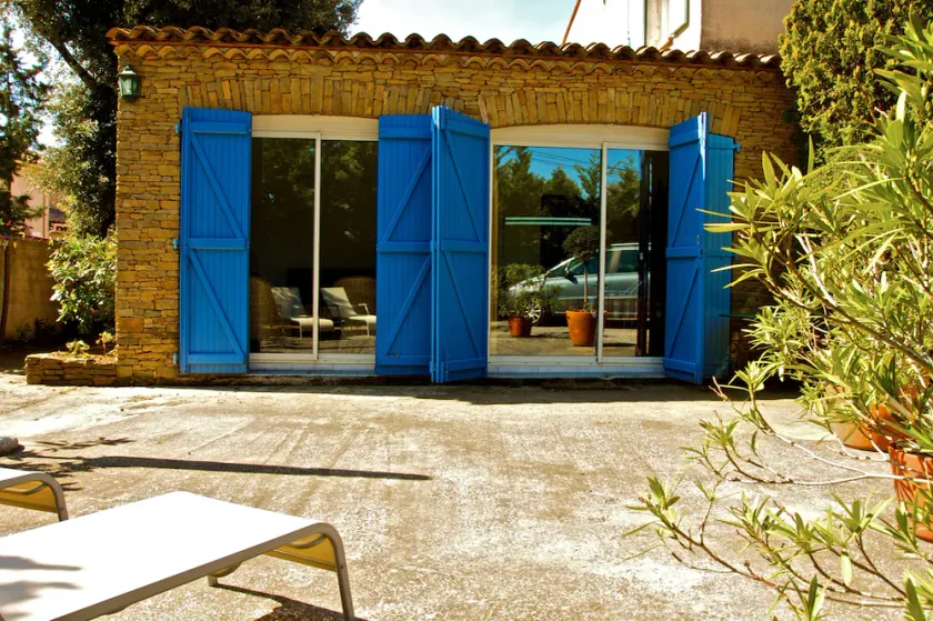 Location appartement T2 Six Fours les Plages Provence Var 4 personnes - Image 1
