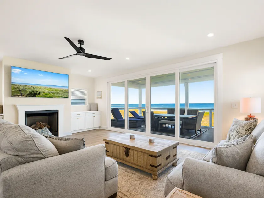 Beachside Beauty at Surfview Paradise - Image 1
