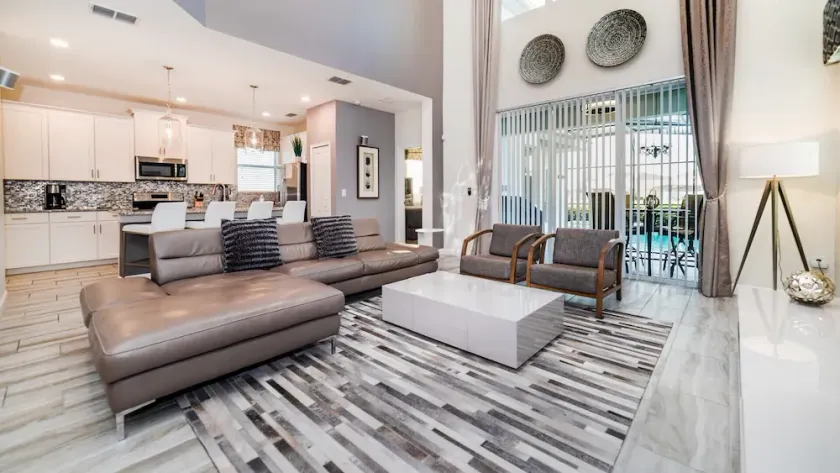 Lake View/Private pool and Spa/3 miles to Disney/Inc Resort Amenities/Wifi - Image 1