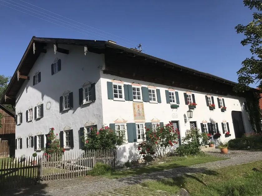 Historic and unique Farm House from 1604 - Image 1
