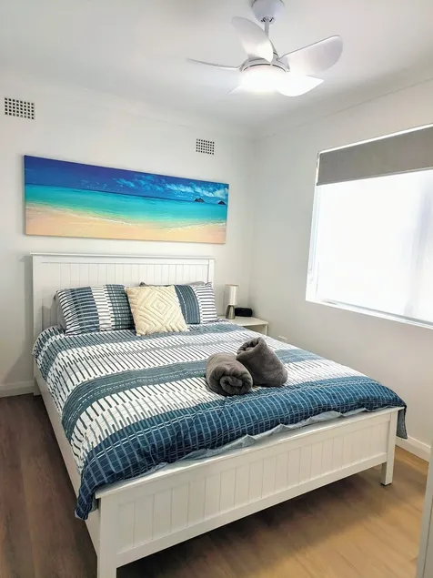 Jewel Court Unit 5 - sur Marine Parade - front de mer - Image 1
