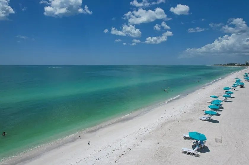Anchorage Resort 8th Floor Condo In Siesta Key With Private Beach Access, Pool, Boat Dock! 2 Bedroom Condo - Image 1