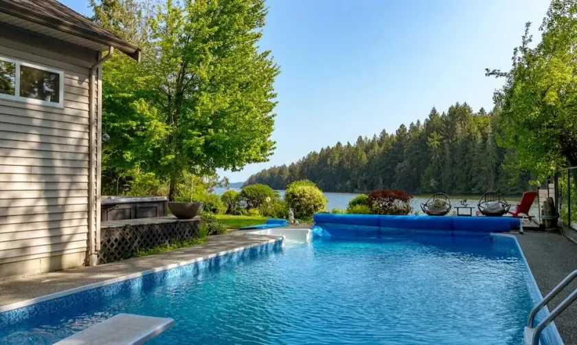 luxury ocean dock pool villa - Image 1