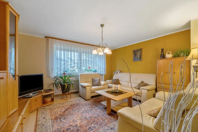 Apartment 'Ferienhaus Störzel - Wohnung A' with Private Terrace and Wi-Fi - Image 1