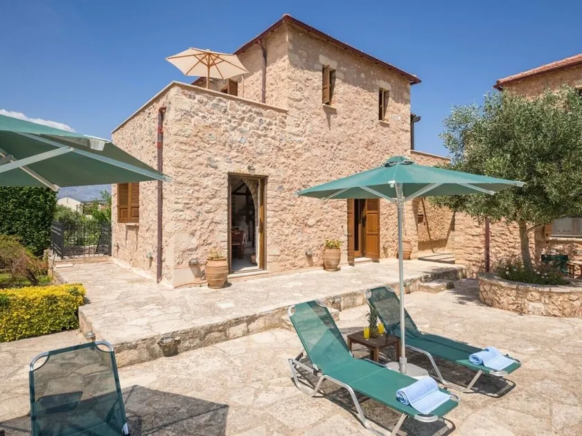 Xatheri-Aretousa villa - Image 1