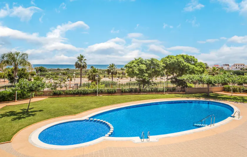 2 Bedroom Beach Front Apartment In Cabanes - Image 1
