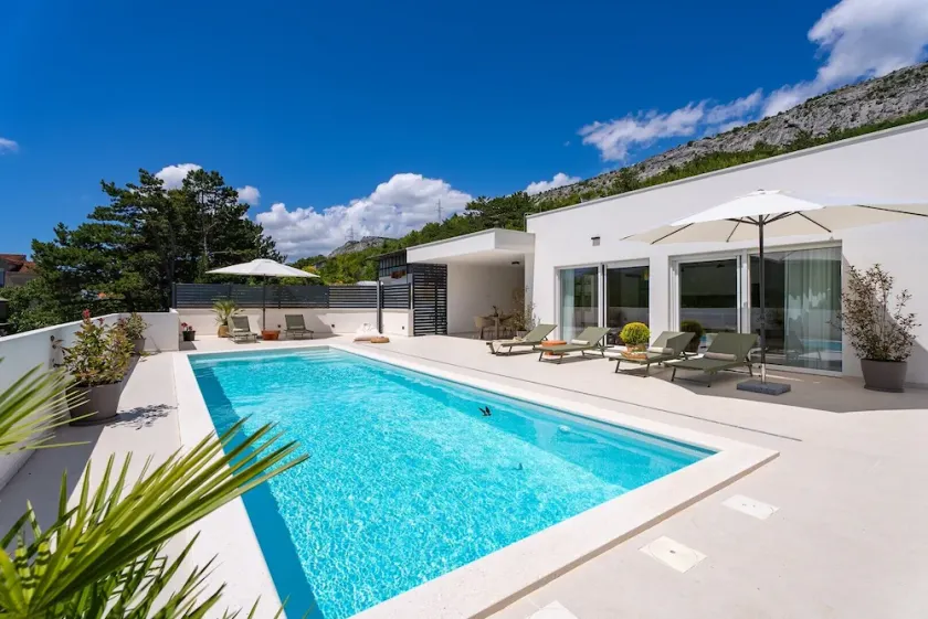 Stylish villa Tenera with heated  pool, 3 bedrooms - Image 1