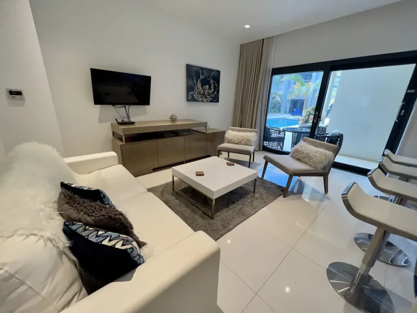 Modern Condominium at Waykiri Condo A-07 nex to pool - Image 1