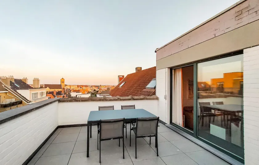 Residentie Beau Sejour Ref 111 - Image 1