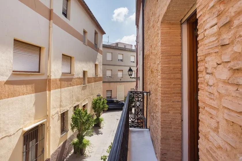Inn 'Suite Junior' with Private Terrace, Wi-Fi and Air Conditioning - Image 1