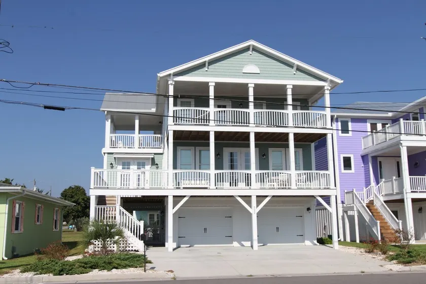 Immaculée NOUVEAU Luxury Ocean View 6BR / 4. 5BA Maison avec piscine et ascenseur - Image 1