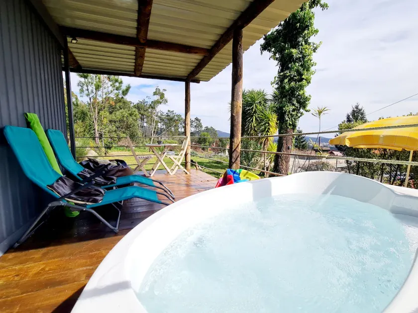 CHALET DESIGN NATURA JACUZZI GUEST DREAM - Image 1