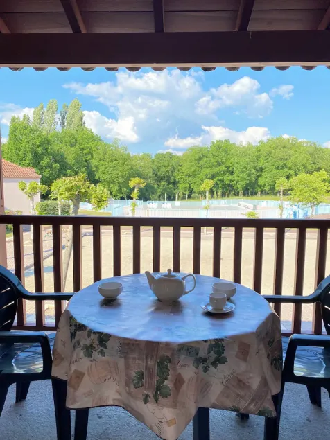 Beautiful 2-room apartment for 4/5 people in a great location at Lac de Monflanquin  - Image 1