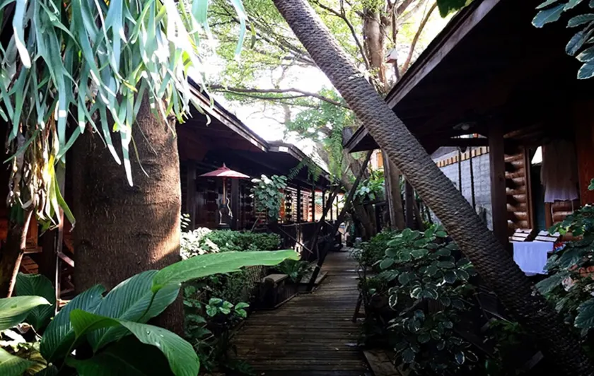 Loghome Boutique - Image 1