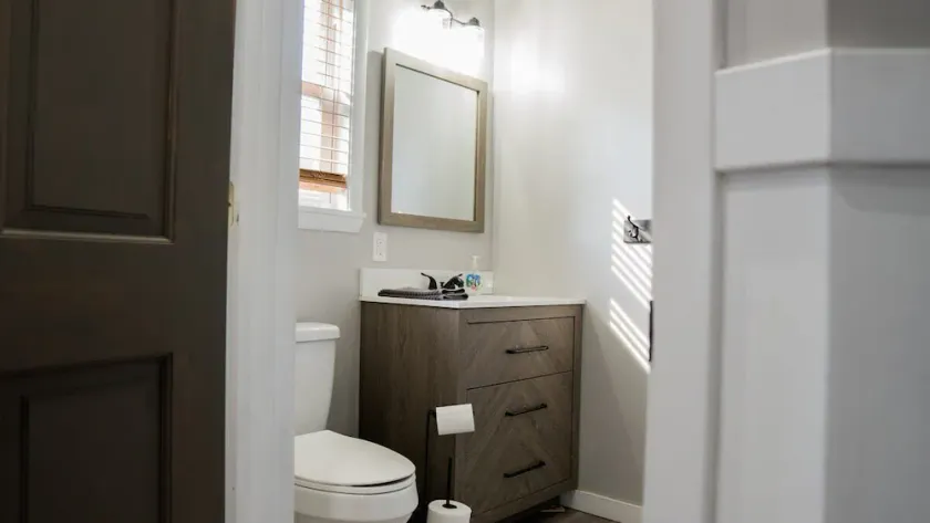 Sister Lake Cottages - Unit 3 - Image 1