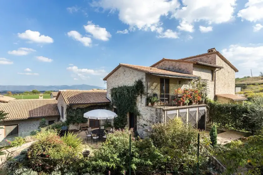 Villa Sosta di Sismano Rez-de-chaussée: Niché dans le cœur vert de l'Ombrie - Image 1