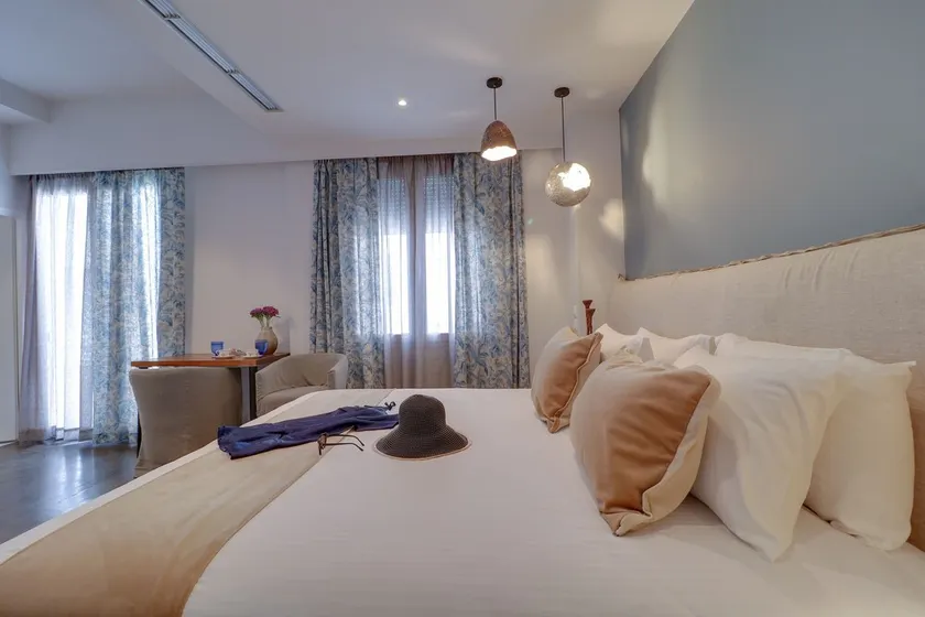 AthINN Residence - Image 1