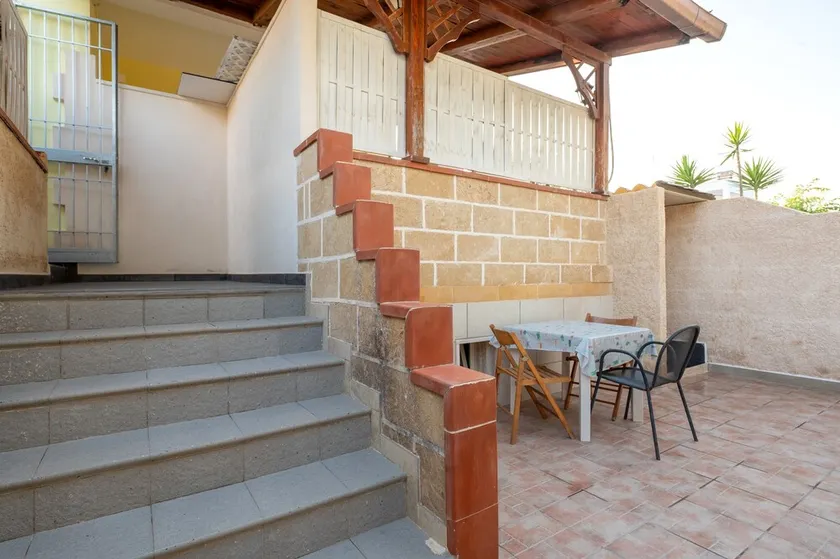 Pet-Friendly Apartment Acquadolce with Sea View & Terrace - Image 1