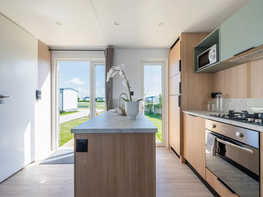 Caravan Bredene on the coast - Image 1