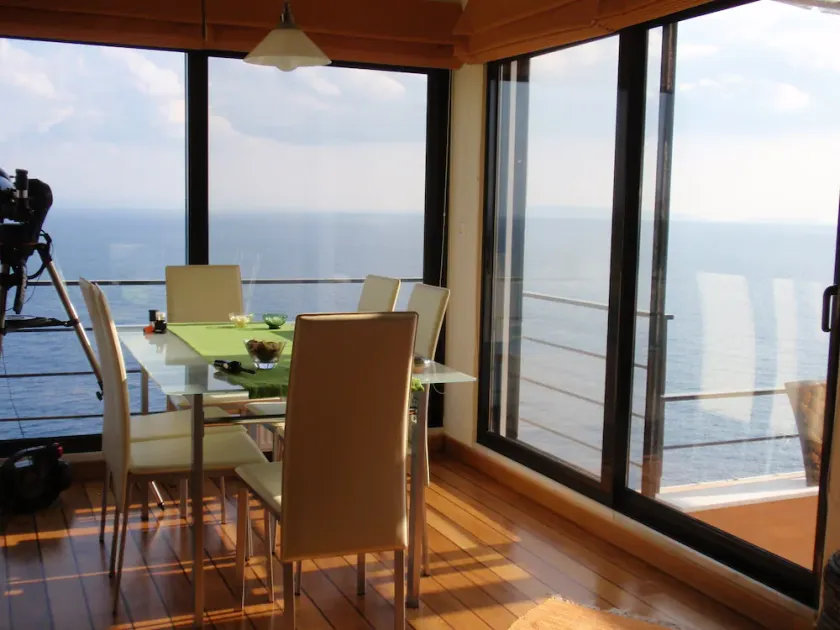 Superbe maison en bord de mer sécurisée et tranquille, idéale pour vos vacances - Image 1