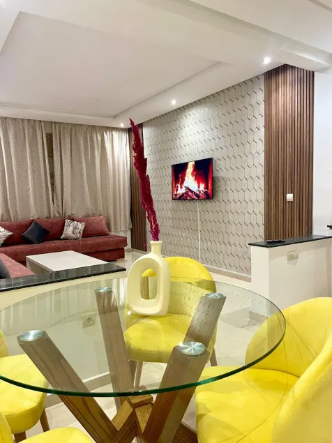 New Luxurious appartment  - Image 1