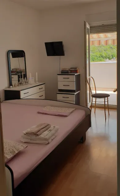 A beautifully decorated apartment in a small tourist place Repić. - Image 1