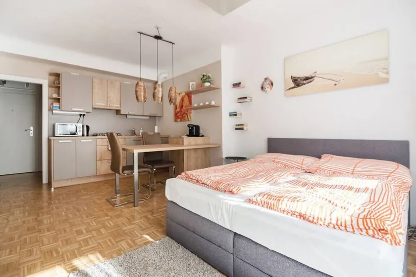 Cosy apartment near VIC (UNO City) - Image 1