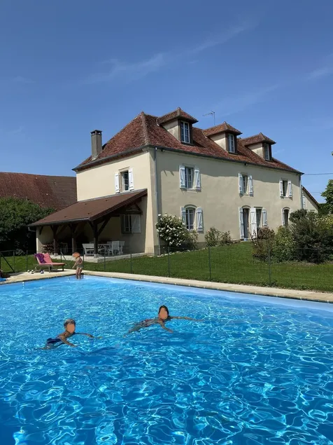 Large charming house with swimming pool - 280m2 - Image 1