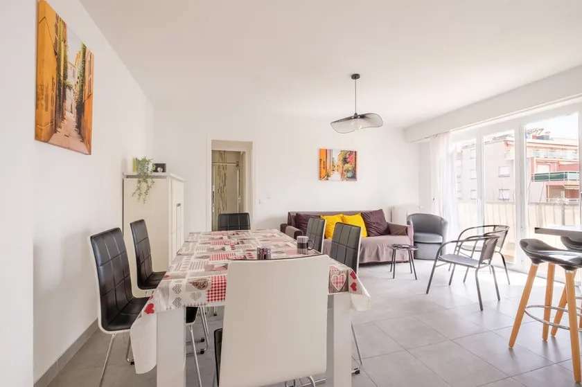 Appartamento '2 Locali Vicino alle Spiagge Go011' con balcone e Wi-Fi - Image 1