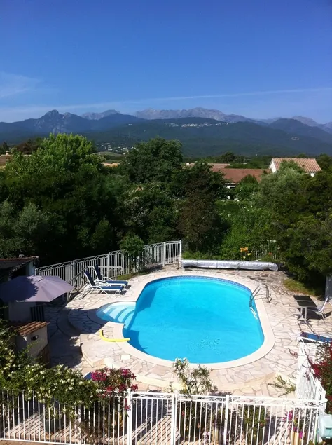 piscina villa perto da montanha do mar em TRAVO, 6 km Solenzara, 40 Porto-vecchio 4 pers - Image 1