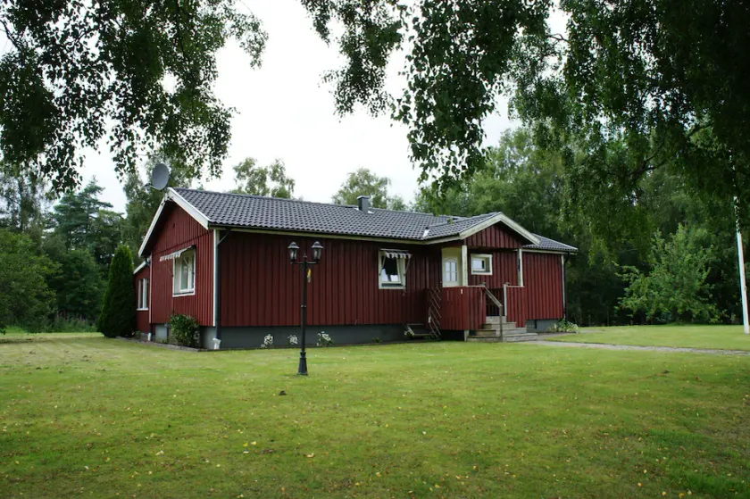 Belle, grande maison de vacances avec tout le confort dans le grand quartier du lac Kalv-balayage - Image 1
