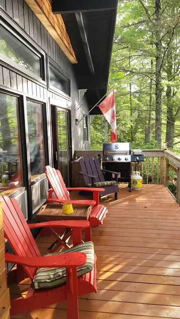 Private lakefront retreat.  10 minutes to Mahone Bay - Image 1