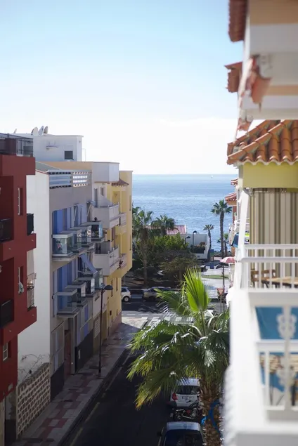 Charming 1 bed apartment. SEA AND MOUNTAIN VIEW - Image 1