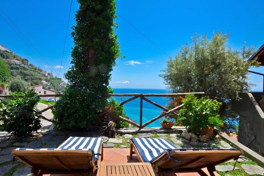 Casa Lella - Happy Rentals - Image 1