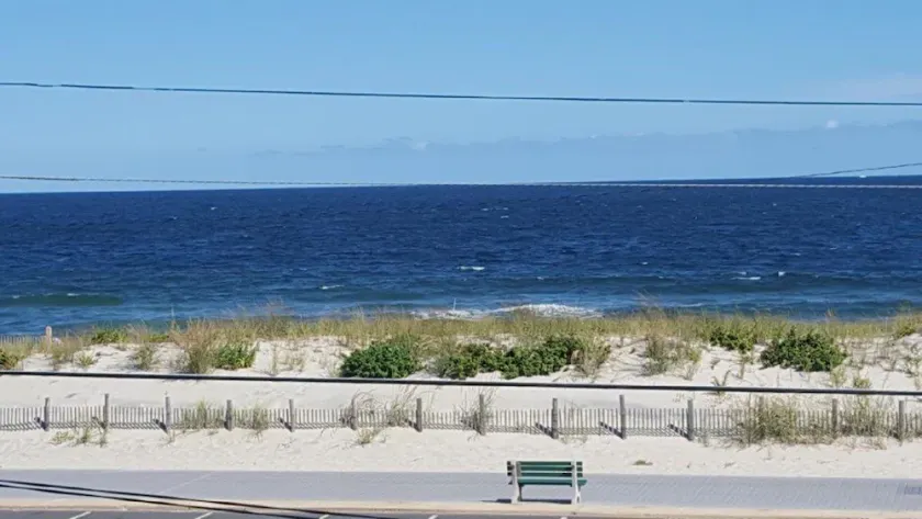 Oceanfront 3 soveværelser 3 fuld bad Byhus med panoramaudsigt over havet - Image 1
