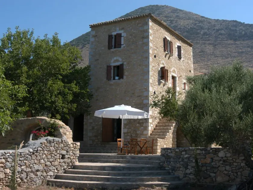 A medieval tower house with huge garden and amazing sea views. - Image 1