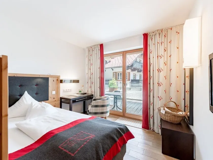 \"Sunrise\" Grand Lit-NEW! incl. half board - Hotel Inntalerhof - Image 1